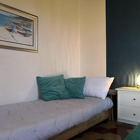 Bed and Breakfast Zia Chiarina San Nicolo Gerrei Pokoj fotografie