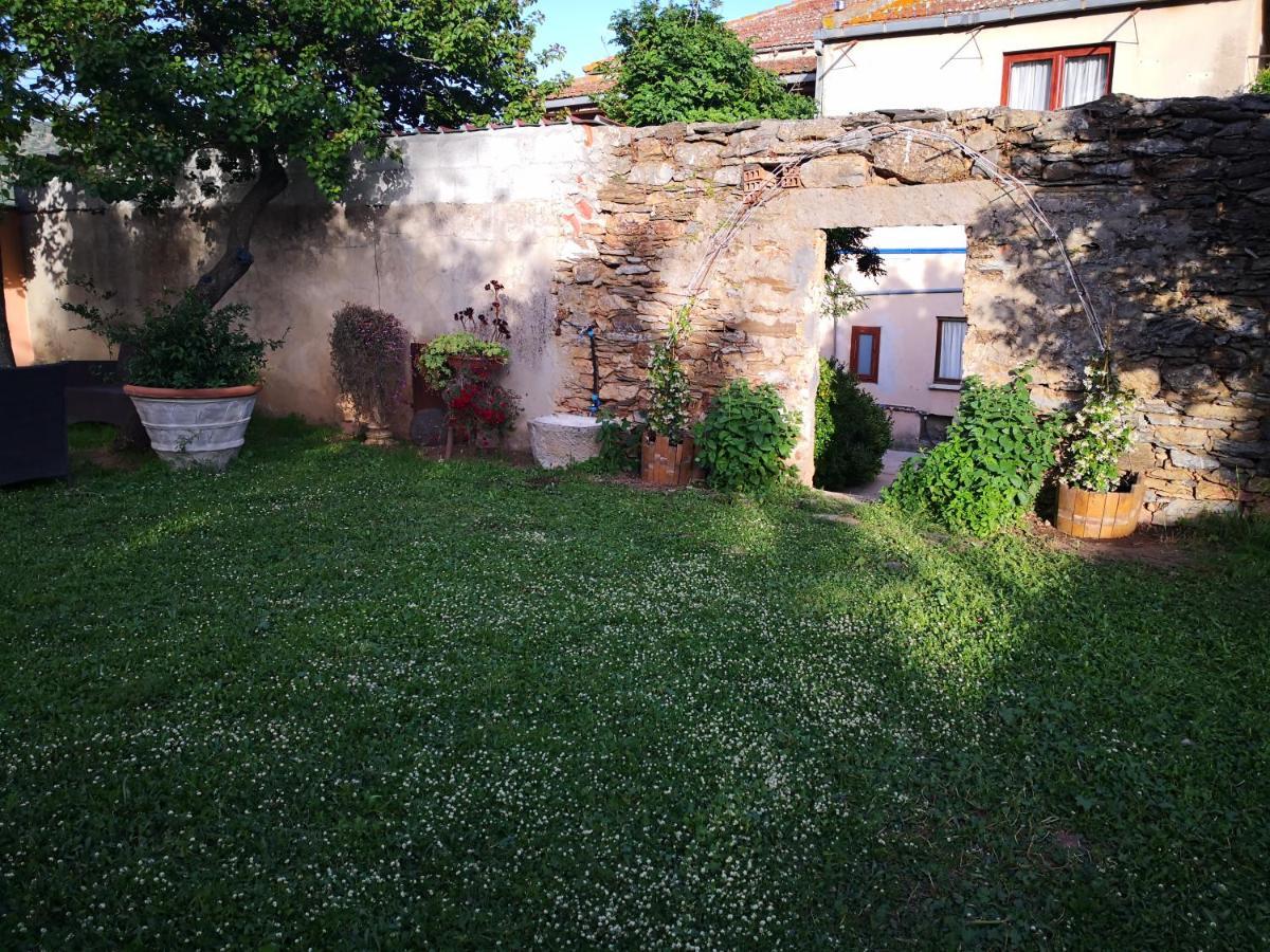 Bed and Breakfast Zia Chiarina San Nicolo Gerrei Exteriér fotografie
