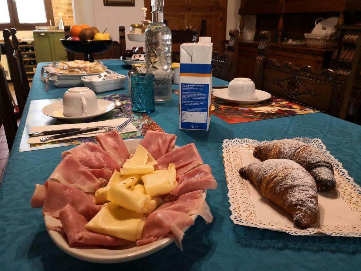 Bed and Breakfast Zia Chiarina San Nicolo Gerrei Exteriér fotografie